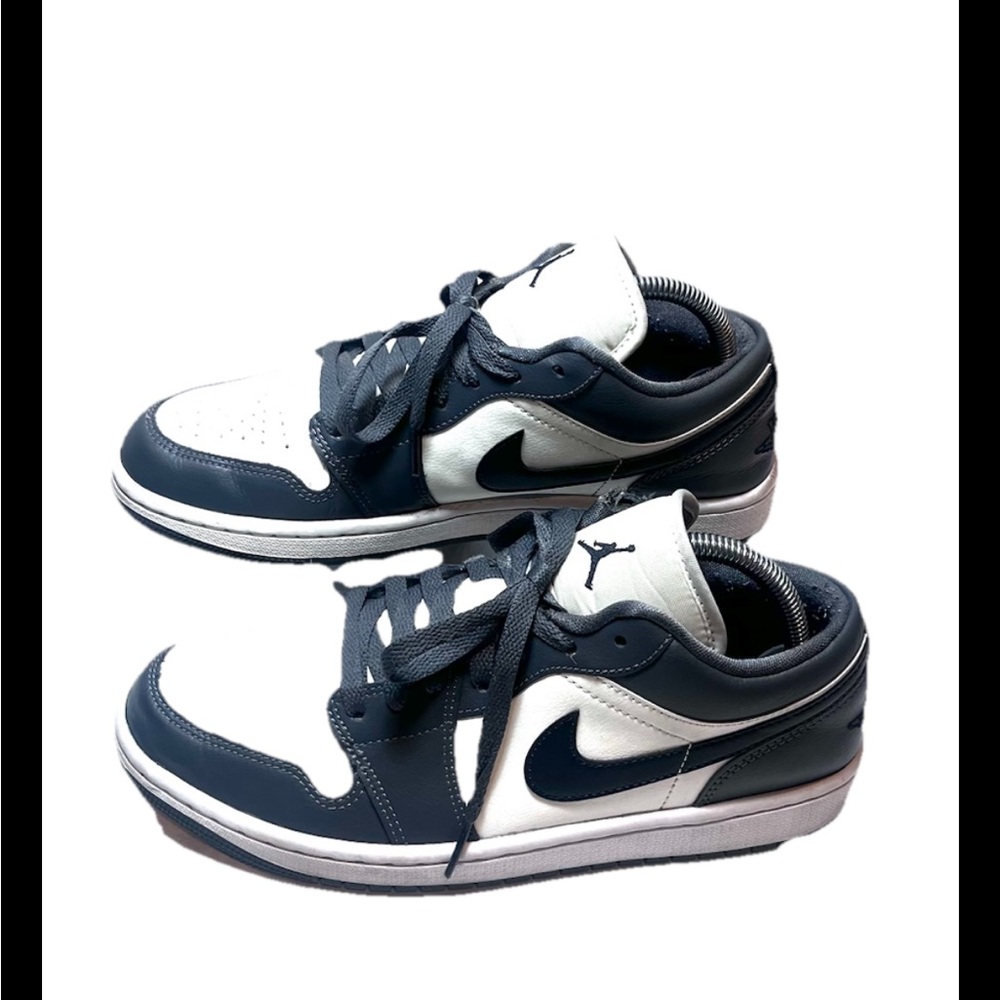 Nike Jordan  Men's grey and White Sneakers see pics